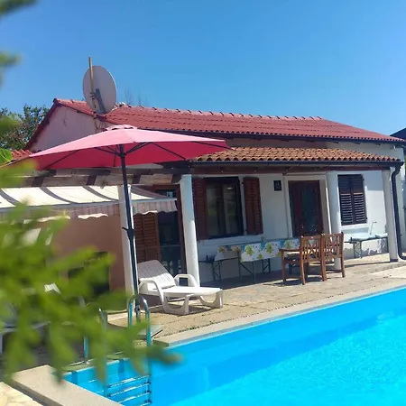 Vakantiehuis In Valbandon/istrien 11178 *